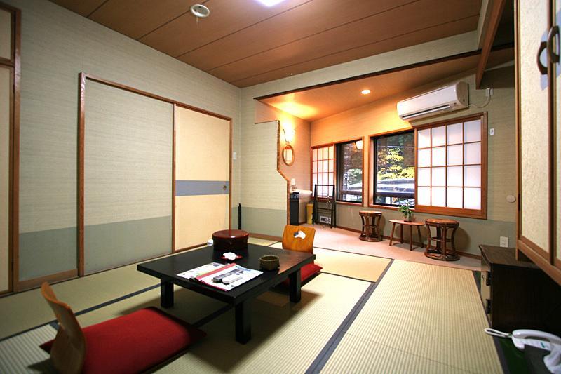 Masutomi Ryokan Hakone Habitación foto